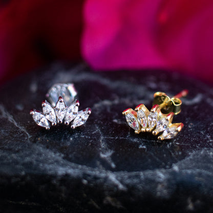 ALECTRONA | Single studs - Goddess of the Sun - Sterling silver AVA Jewelry Designs